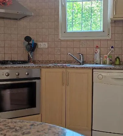 İlk Özge 3 Yatak Odali Vılla Villa Kuşadası